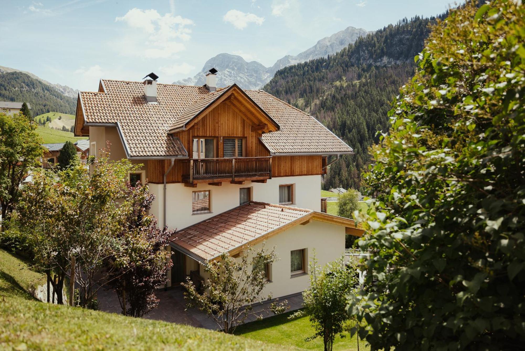 Chalet La Flueta Arnica Apartment La Valle Exterior photo